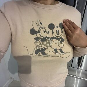 Mickey Mouse & Minnie DISNEY Pullover Sweatshirt Beige Graphic Print Pop Culture